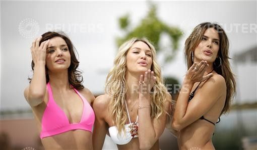 Miranda Kerr to Model Iconic 2.5 Victorias Secret Fantasy Bra PHOTOS