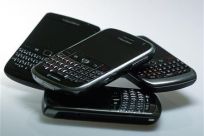 Contrite BlackBerry co-CEOs go into damage-control