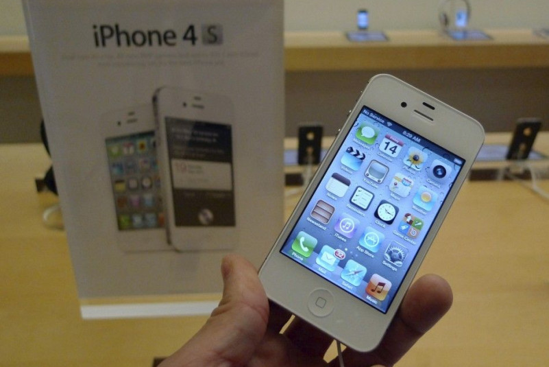 iPhone 4S