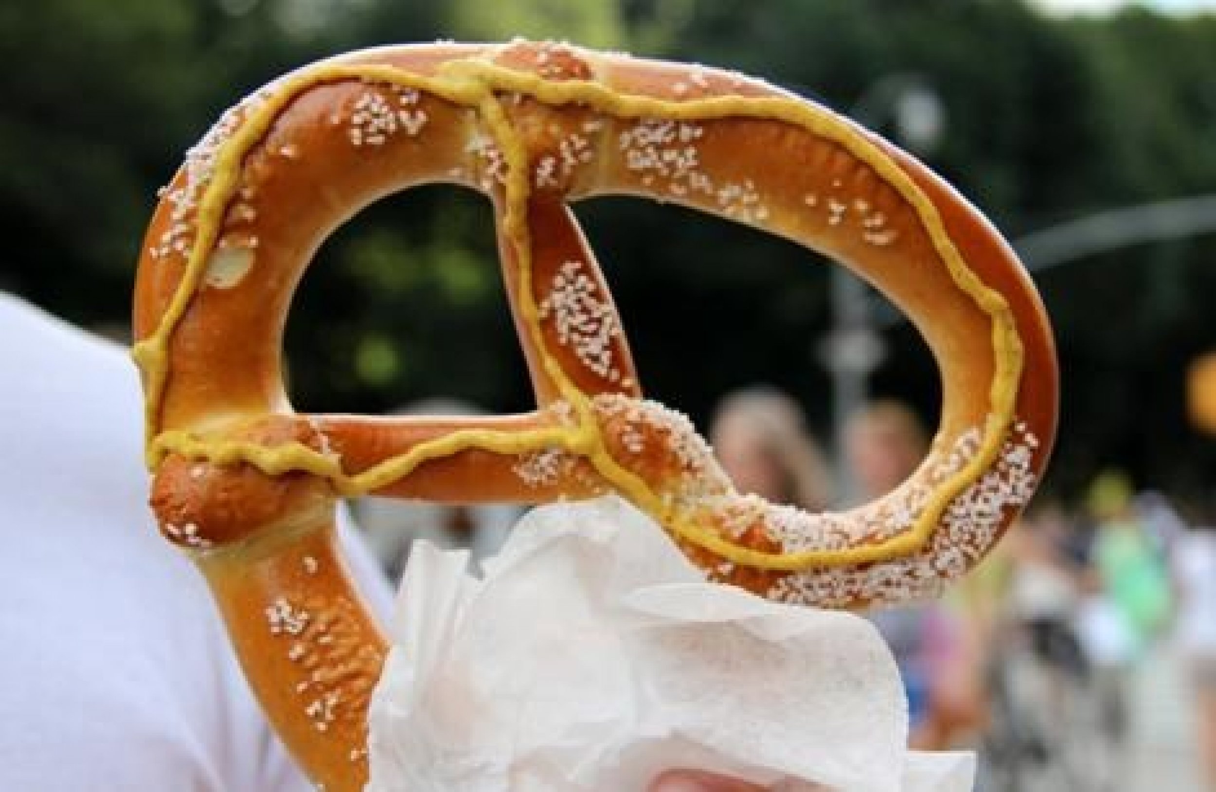 Happy National Pretzel Day! Where To Get Free Pretzels [VIDEO] | IBTimes