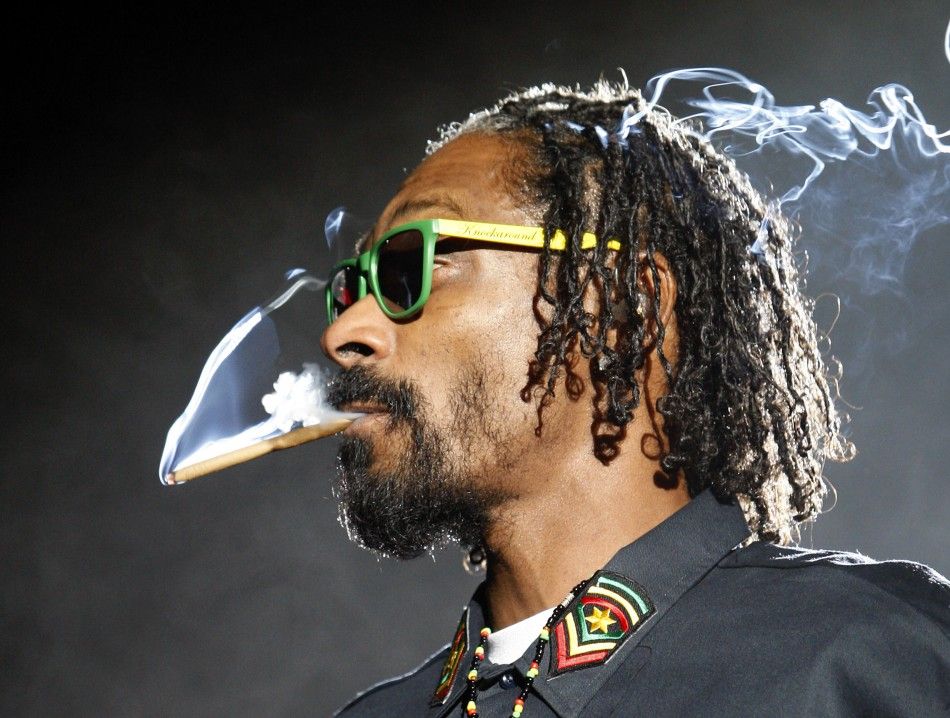 Weirdest E3 2012 Announcement Tekken Tag Tournament 2 Will Feature Snoop Dogg Soundtrack And Stage TRAILER
