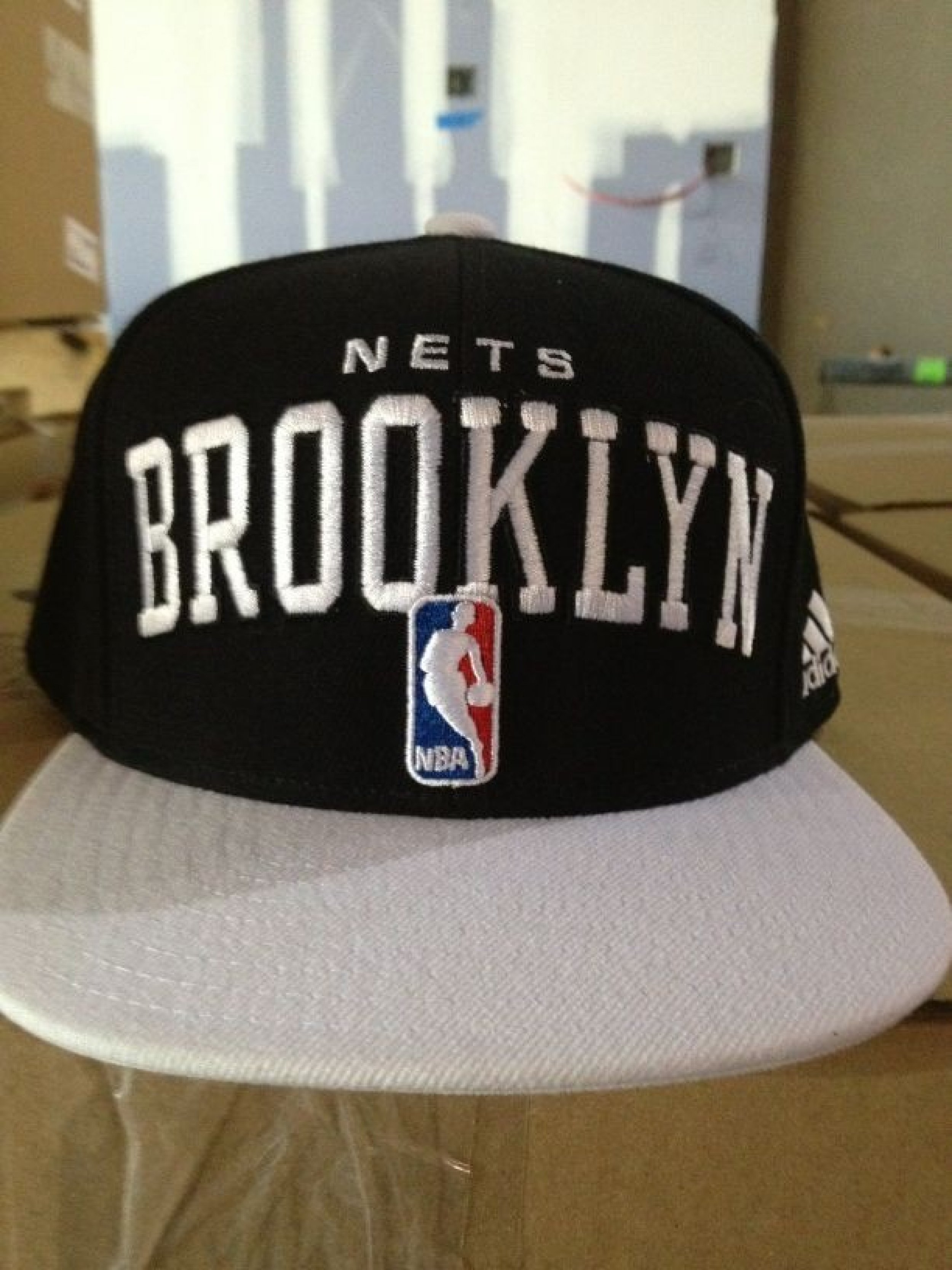 Brooklyn Nets Uniform Pictures: NBA Team Unveils Logo and Merchandise ...