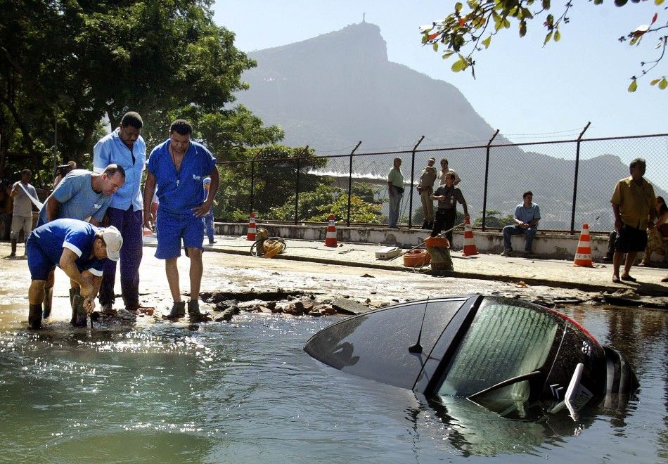 2004 Rio De Janeiro Sinkhole