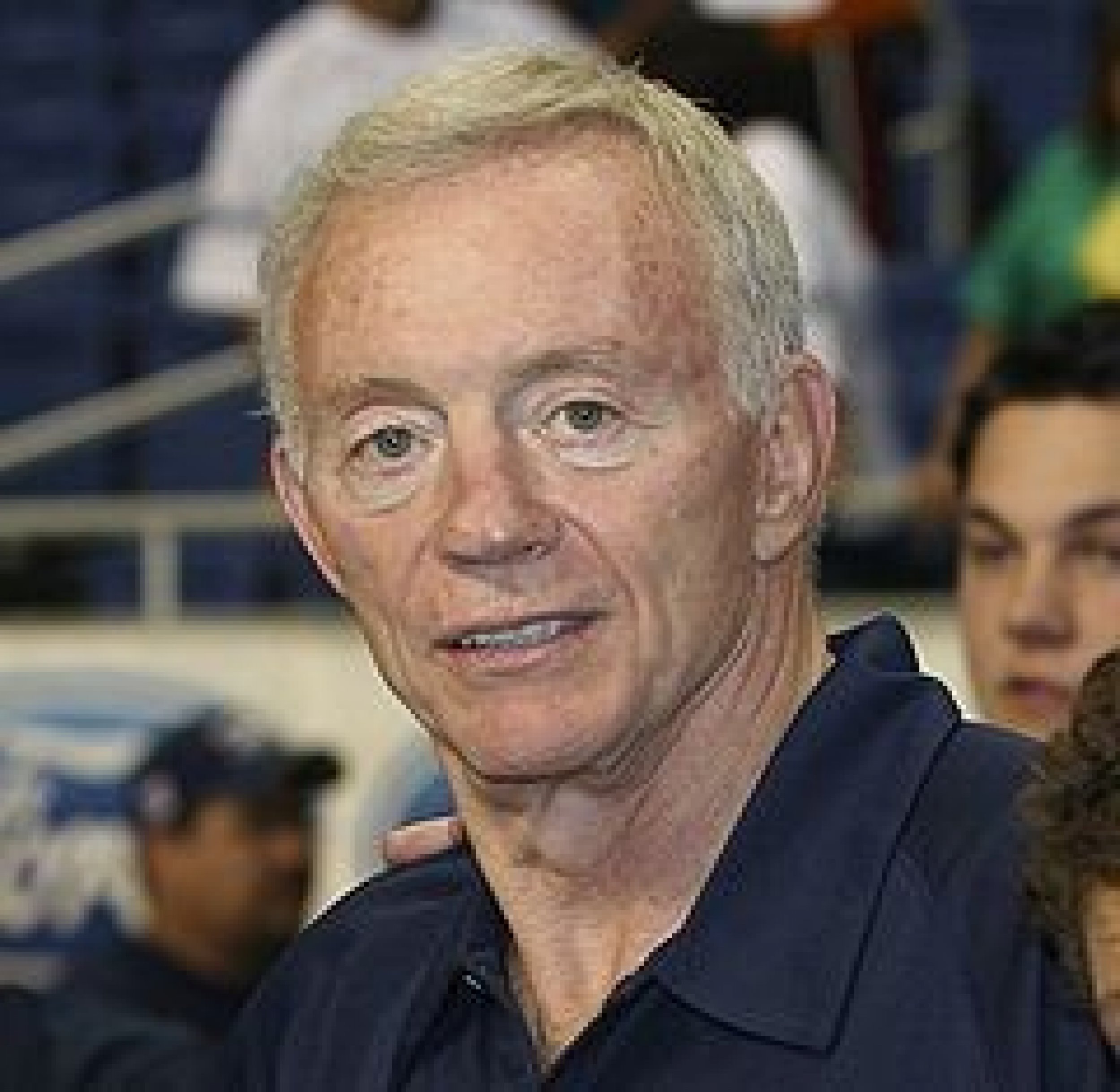 Jerry Jones' Glasses Wiped By SonInLaw During Cowboys Game [VIDEO