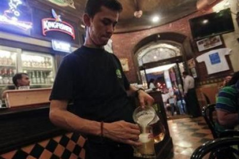 Bartender in a Mumbai pub
