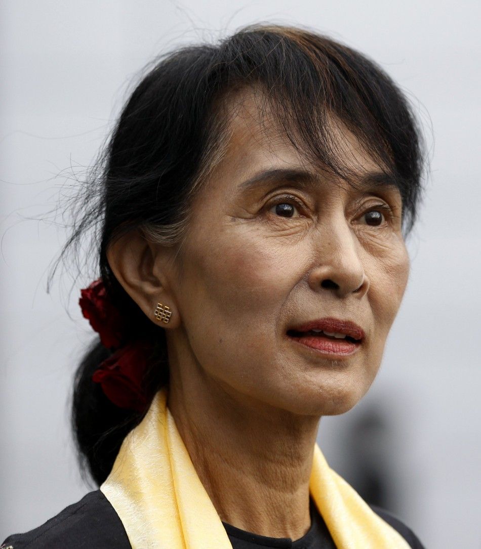 Suu Kyi Says Myanmar's Citizenship Laws Stoke Ethnic Tensions | IBTimes