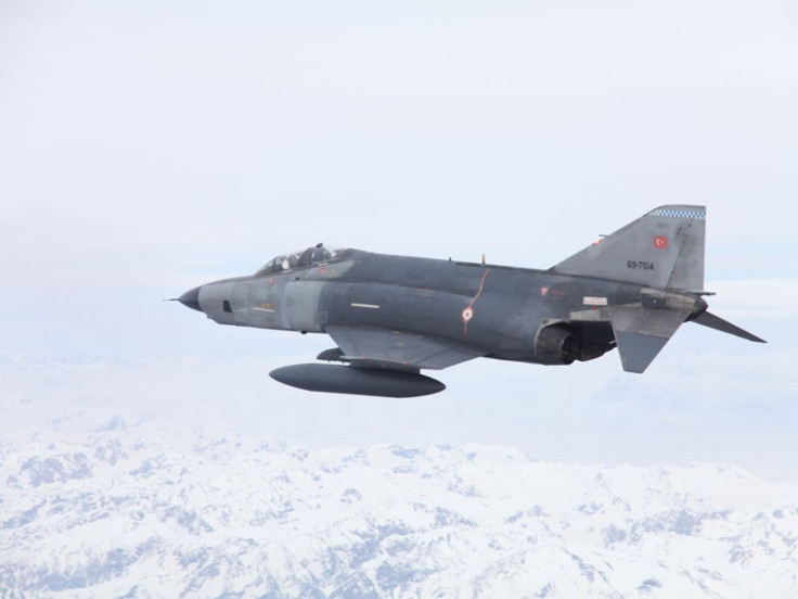 A Turkish military F-4 aircraft crashed in Syrian territorial waters