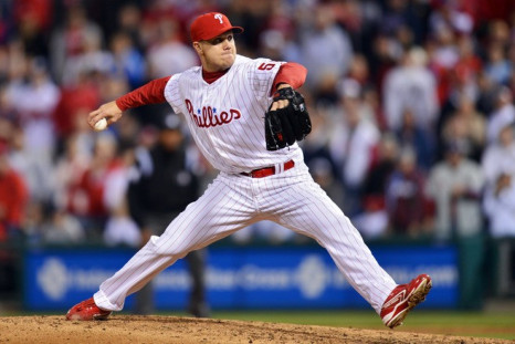 Jonathan Papelbon got a gift from Jim Thome, but he paid for it.