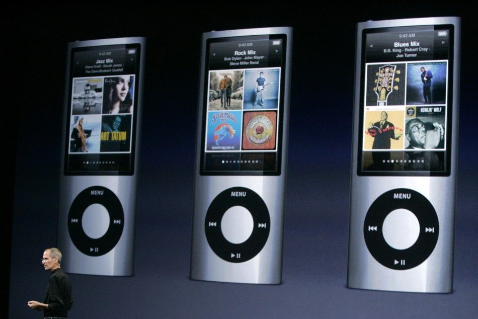 Apple Inc Chief Executive Steve Jobs speaks about features on the iPod Nano, which includes a video camera, at a special event in San Francisco September 9, 2009.