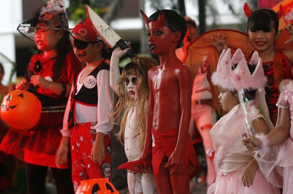 Halloween 2011 quotScaredy Cats and Dogsquot Halloween Event in Manila PHOTOS