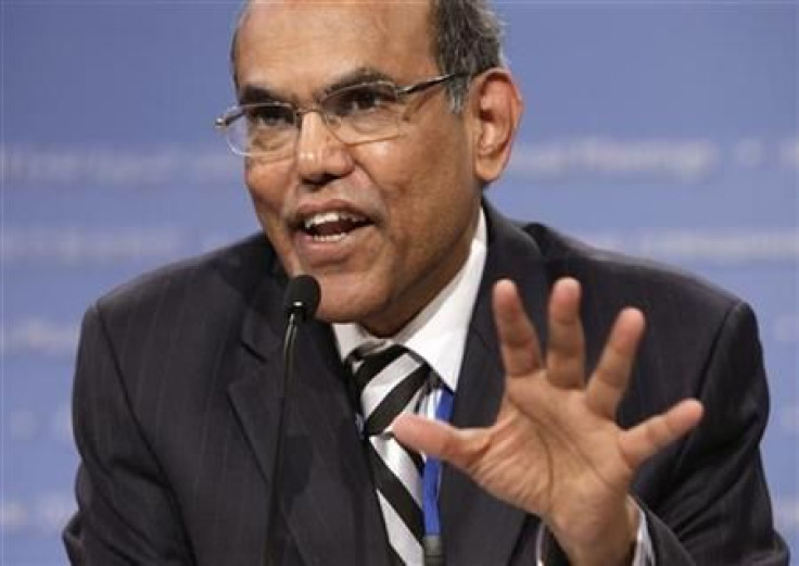 India&#039;s Central Bank Governor Duvvuri Subbarao speaks at the BRICs finance ministers&#039; news conference in Washington