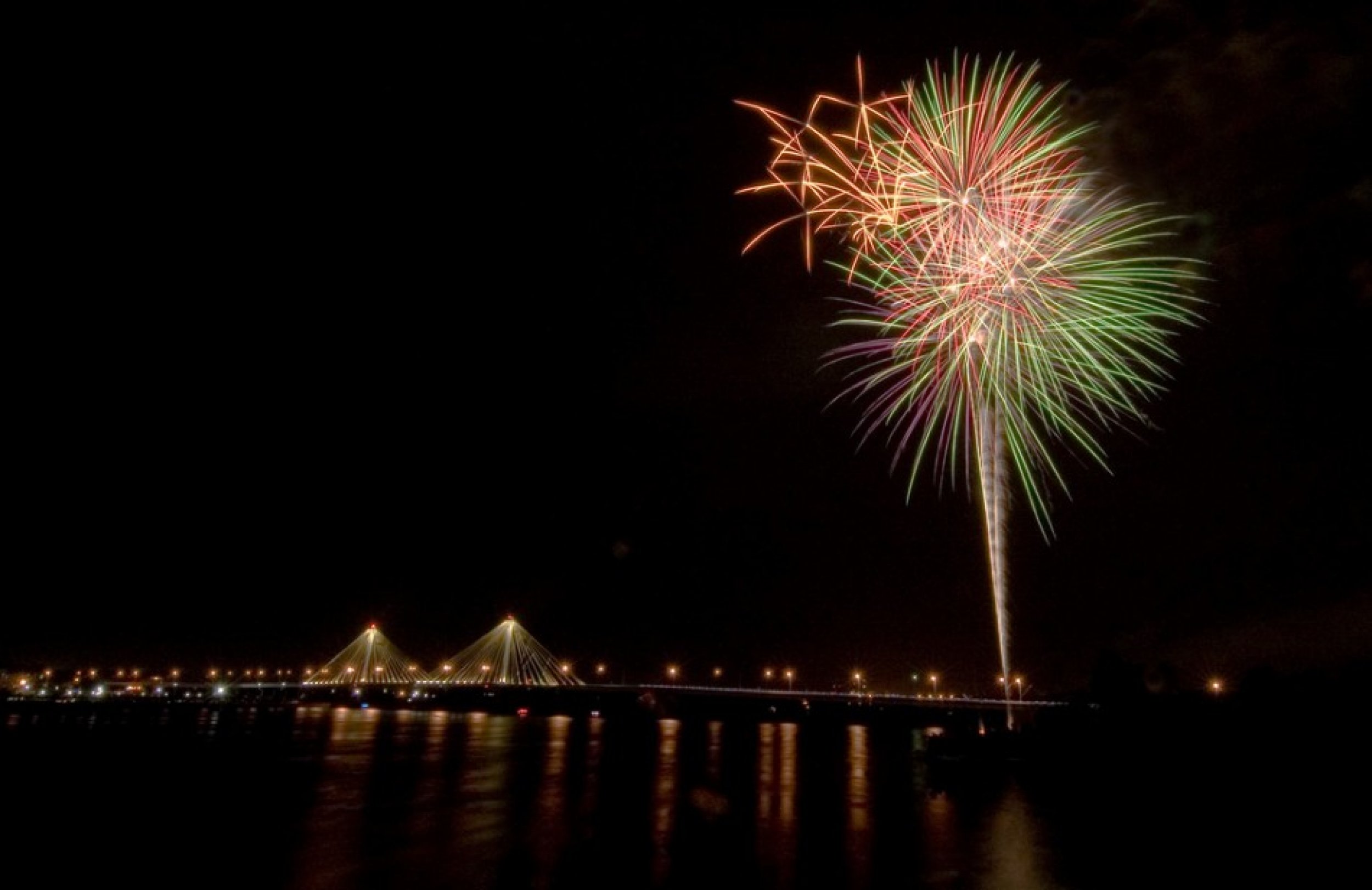 Mississippi River Fireworks - Alton, Miss.