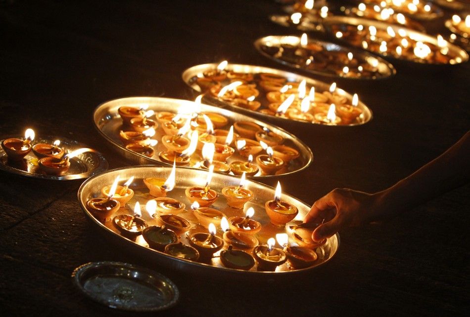 Festive Season Across the World Diwali 2011, Festival of Lights in India Breathtaking Diwali PHOTOS