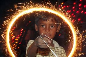 Festive Season Across the World: Diwali 2011, Festival of Lights in India [Breathtaking Diwali PHOTOS]