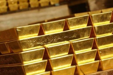 Gold Edges Up On China Inflation, Higher Commodity Prices