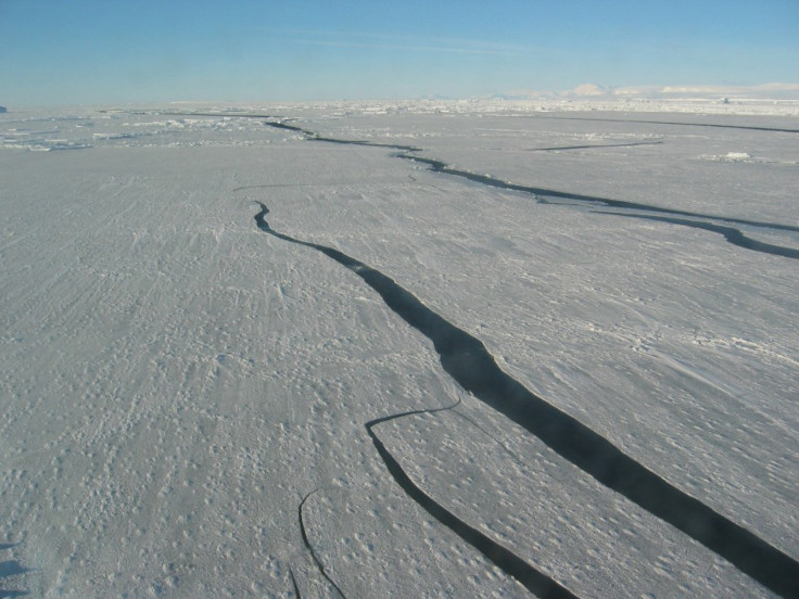 New seafloor topography off Antarctica’s Thwaites Glaciers