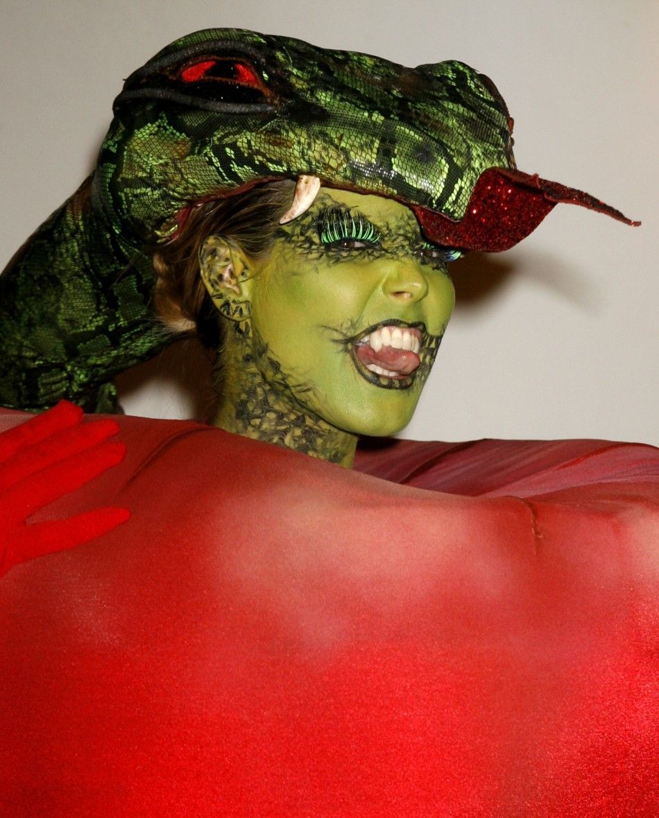 Supermodel Heidi Klum’s Spooky Halloween Costumes Through The Years ...