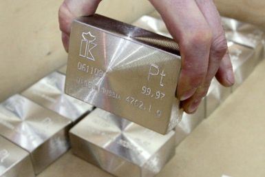 Platinum Plumbs Deepest Discount To Gold In 7-1/2 Months