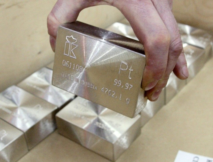 Platinum Plumbs Deepest Discount To Gold In 7-1/2 Months