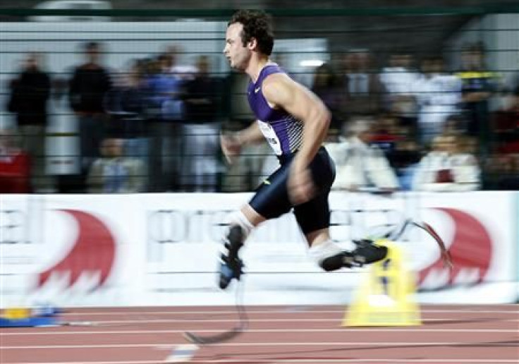 South Africa&#039;s Oscar Pistorius competes in the men&#039;s 400 m race during the Palio della Quercia Games in Rovereto August 31, 2010.