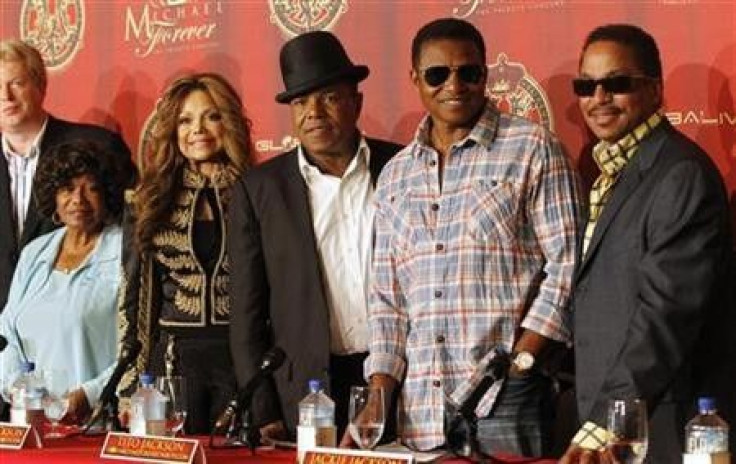 Michael Jackson family members plan tribute concert