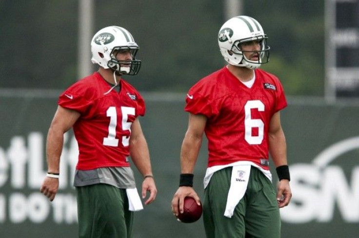 The Jets says Tim Tebow will back up Mark Sanchez at quarterback.