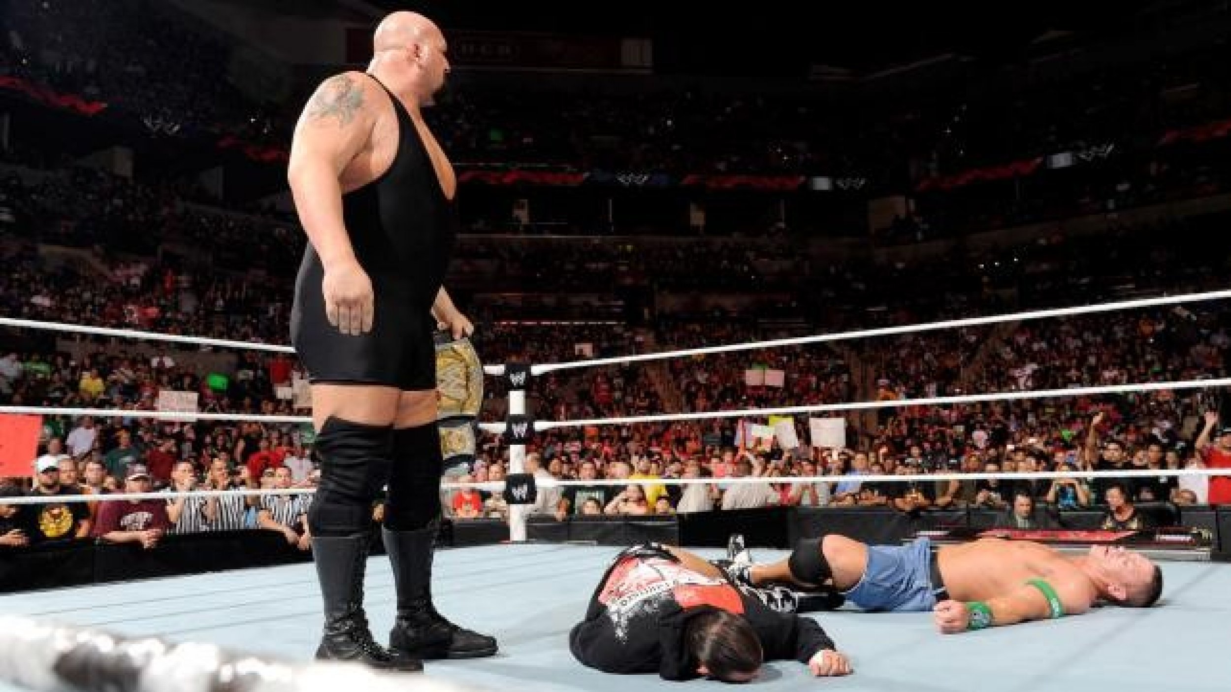 Wwe raw 2012. WWE Undertaker cena vs Tripl h Shawn Michaels vs big show Chris.