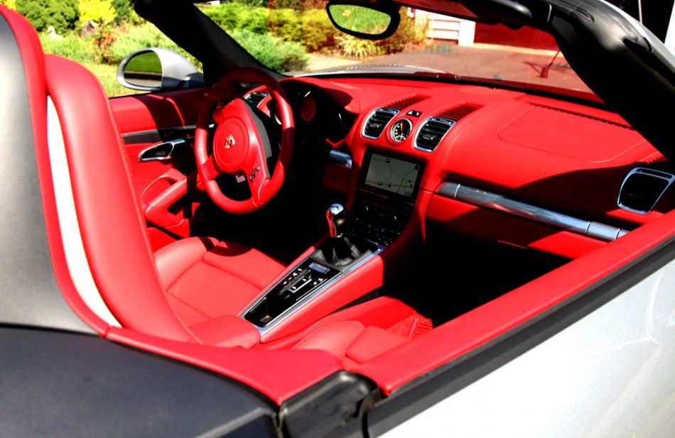 The interior of the 2013 Porsche Boxster S.