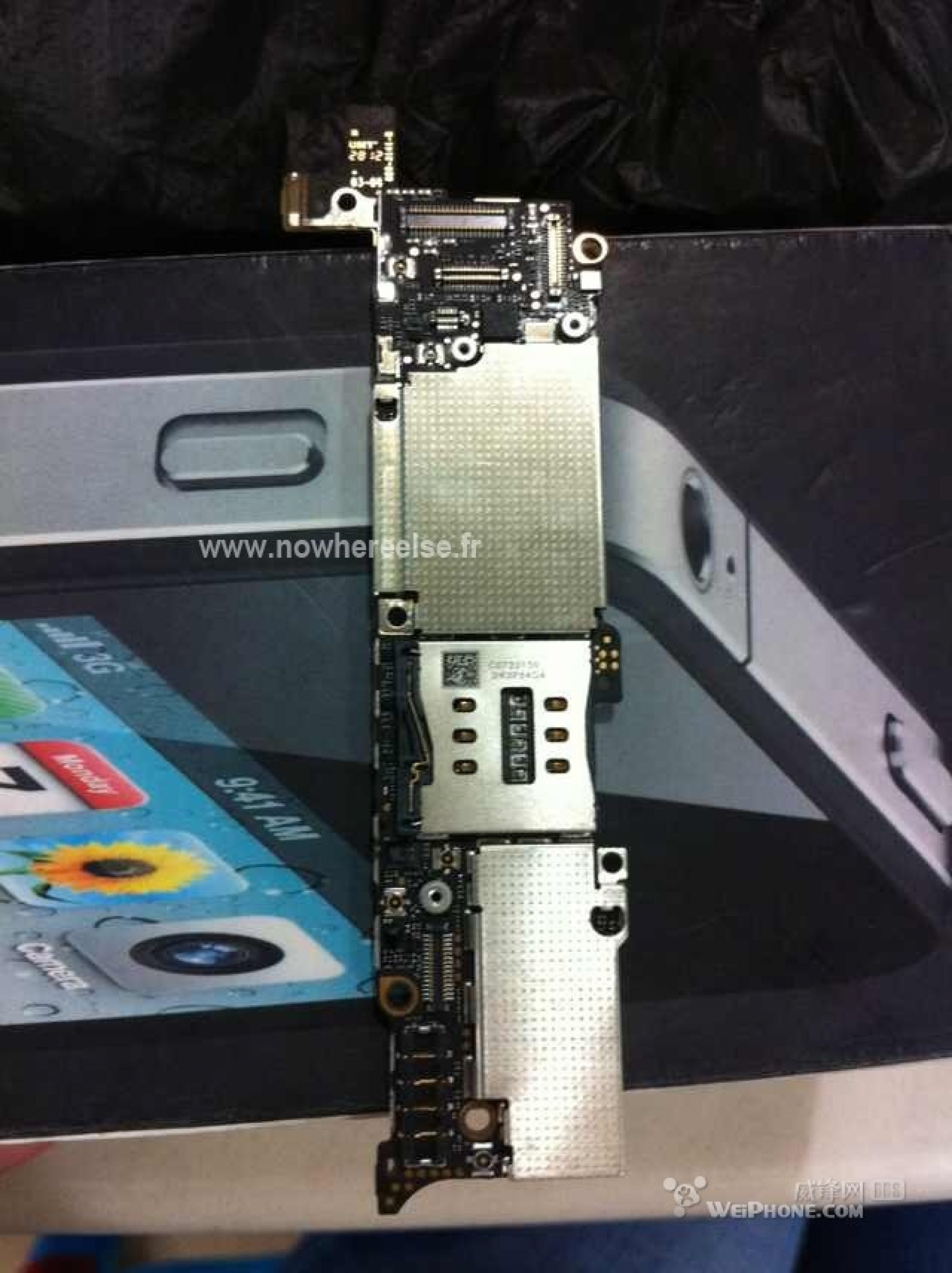 Apple iPhone 5 Features Logic Board Perfectly Fits Previous Specs Rumors, Components PICTURES