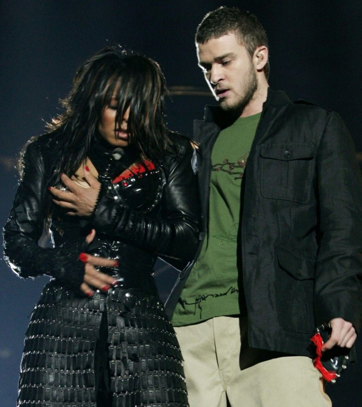Janet Jackson and Justin Timberlake at 2004 Super Bowl.