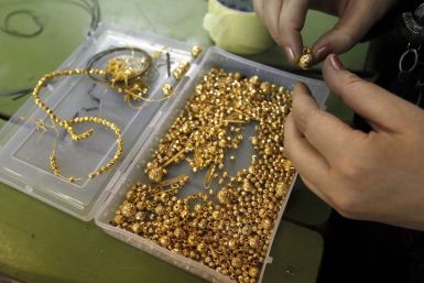Gold craftswoman at an Amman, Jordan