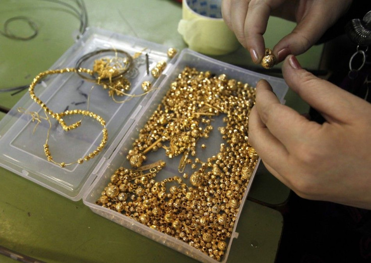 Gold craftswoman at an Amman, Jordan