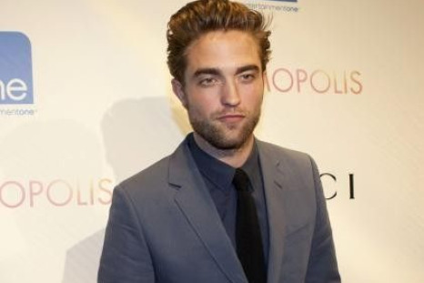 Leo DiCaprio Invites Robert Pattinson to Party in Puerto Rico