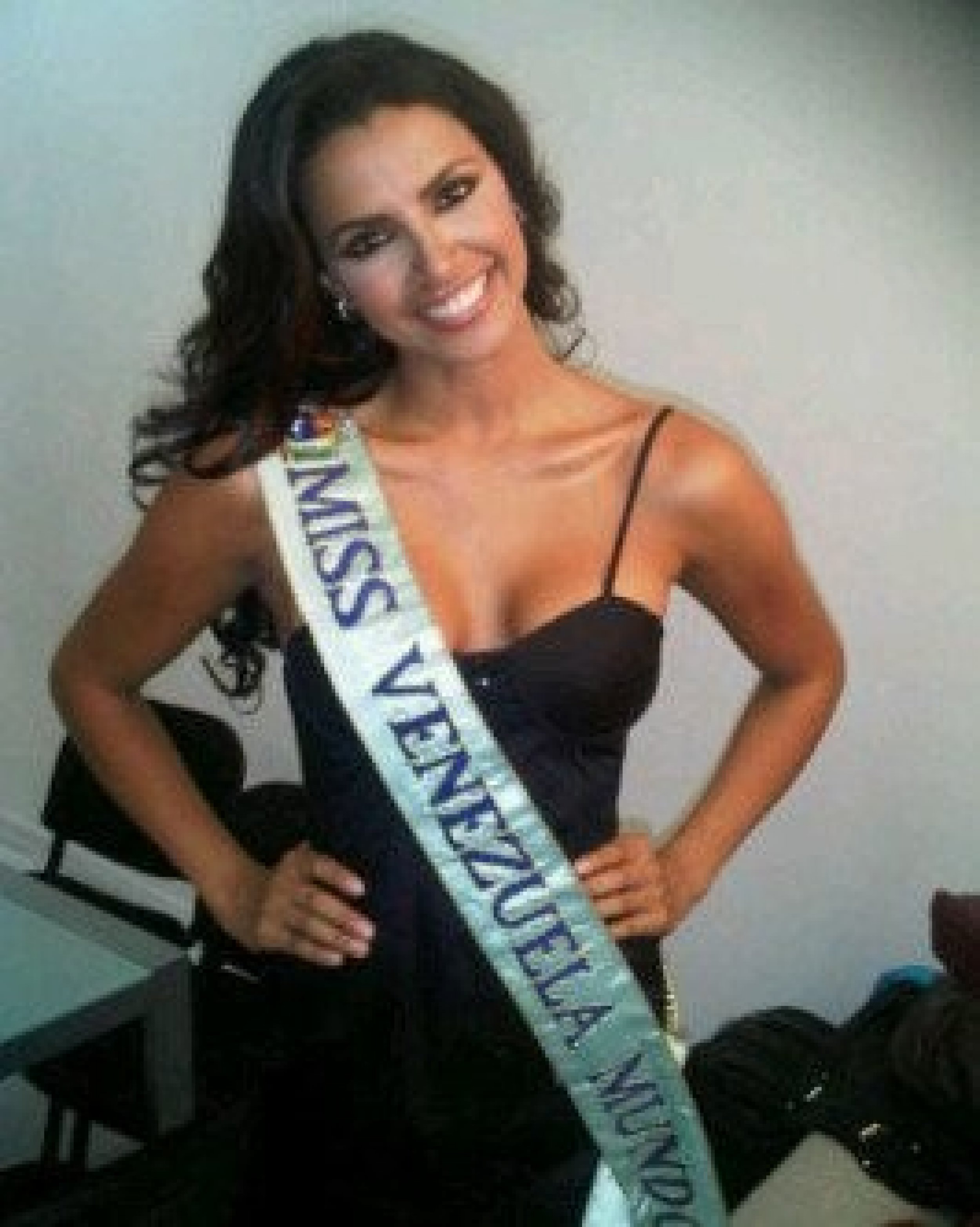 Miss Venezuela, Ivian Sarcos wins the Miss World 2011 Crown