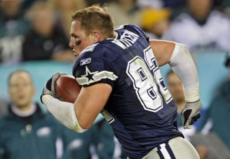 Jason Witten had 942 receiving yards and five touchdowns on 2011.