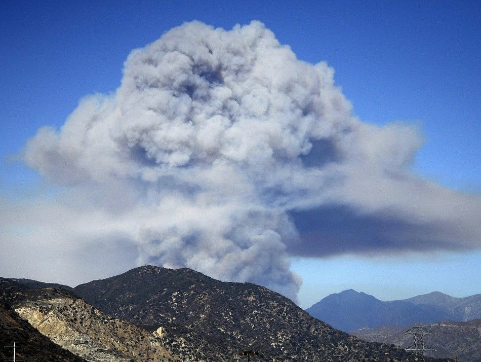 Labor Day Weekend Visitors Evacuated From Angeles National Forest Following Wildfire PHOTOS