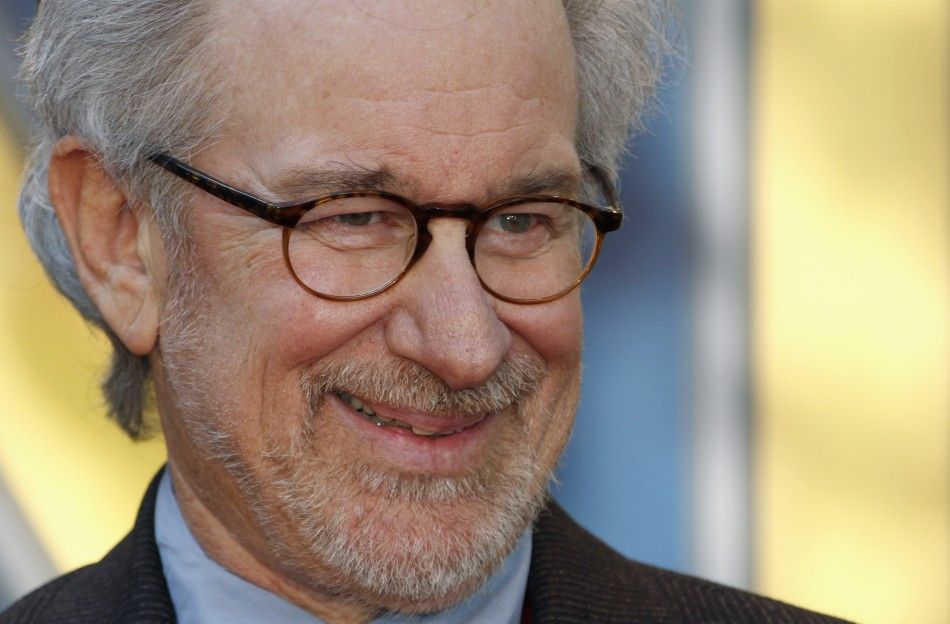 Spielberg, Fincher put big bang into holiday films