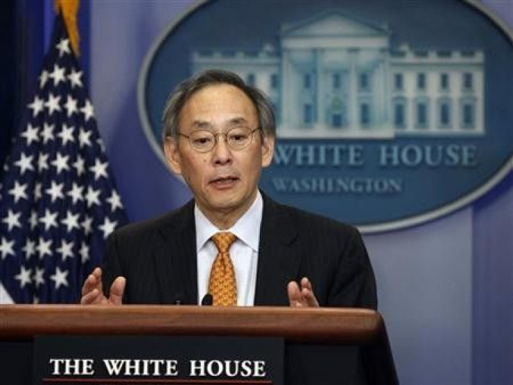 ecretary of Energy Steven Chu briefs the press in Washington, March 30, 2011.