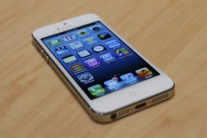 Apple Releases iOS 6.0.2 For iPhone 5, iPad Mini To Fix Wi-Fi Bug