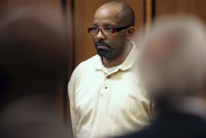 Accused serial killer Anthony Sowell watches the jury walk into the courtroom at the Justice Center in Cleveland