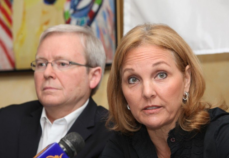 U.N. World Food Programme Executive Director Josette Sheeran and Australia's minister foreign affairs Kevin Rudd addresses a news conference in Kenya