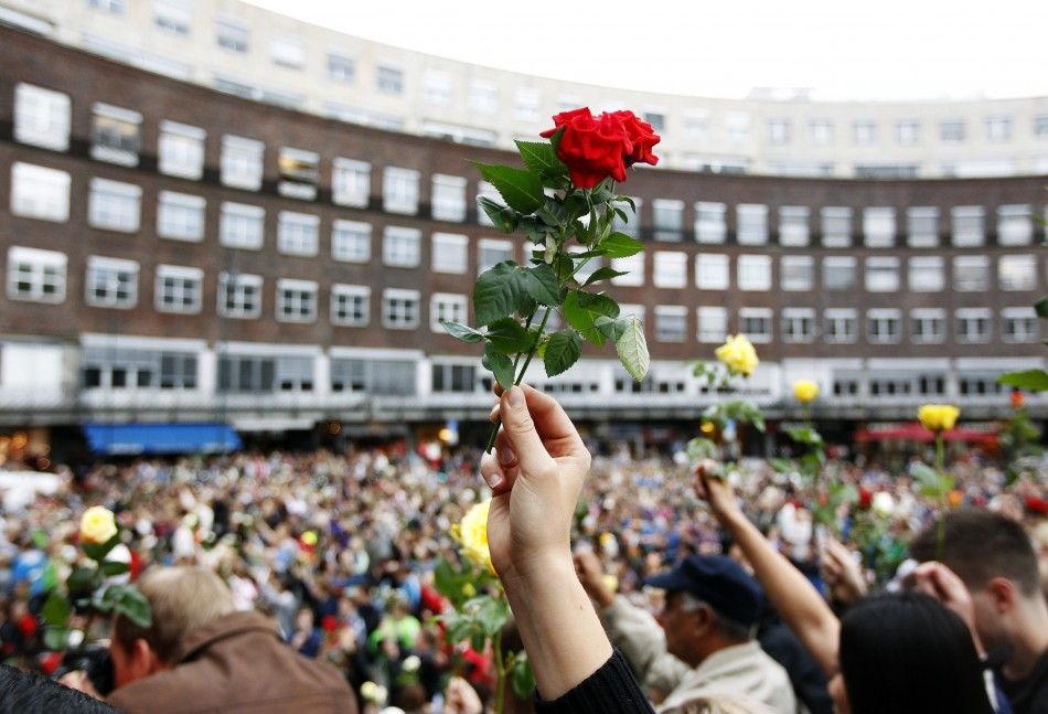 Norway Massacre Thousands Participate in Memorial March to Mourn for the Victims.
