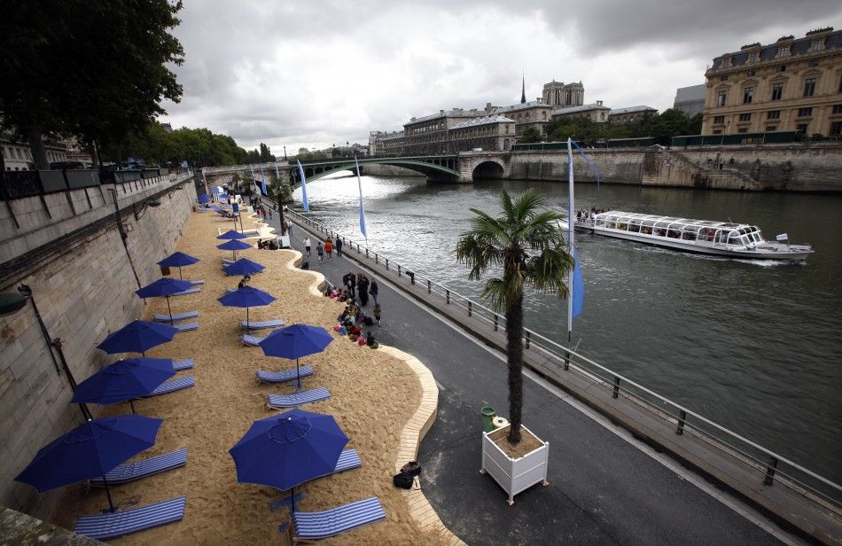 A Seine-side holiday