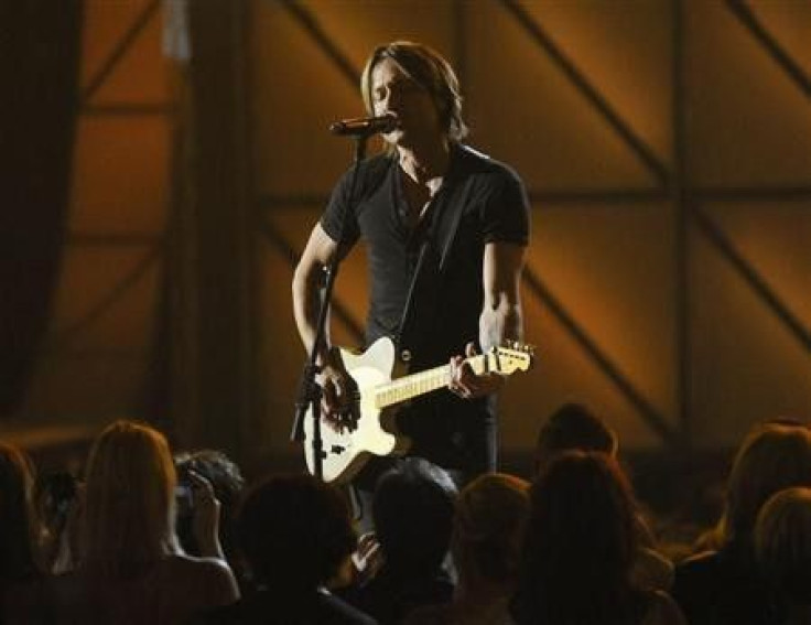 Keith Urban performs &#039;&#039;You Gonna Fly&#039;&#039; at the 45th Country Music Association Awards in Nashville, Tennessee November 9, 2011.