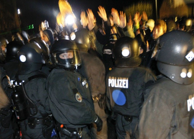 German riot police confront anti-nuclear protesters in Metzingen, on November 25, 2011.