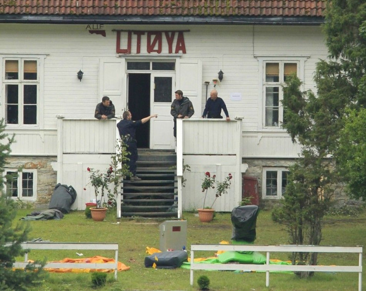 Police continue their investigations on the Utoeya island in the Tyrifjorden lake