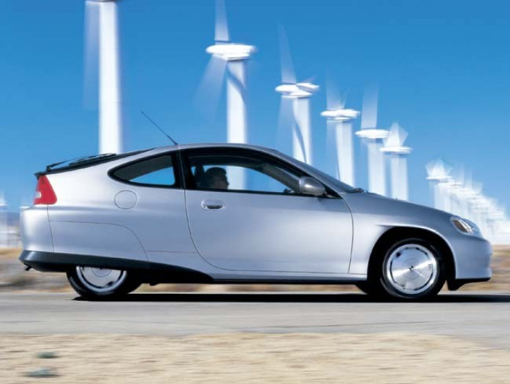 Fuel-efficient hybrid car
