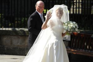 Bridesmade, Kate Middleton Dazzles at Zara Phillips Royal Wedding [Photos]