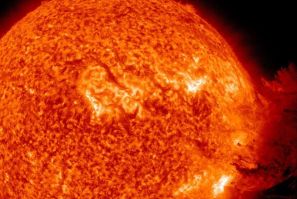 Powerful Magnetic Waves Responsible for Sun’s Hot Outer Atmosphere
