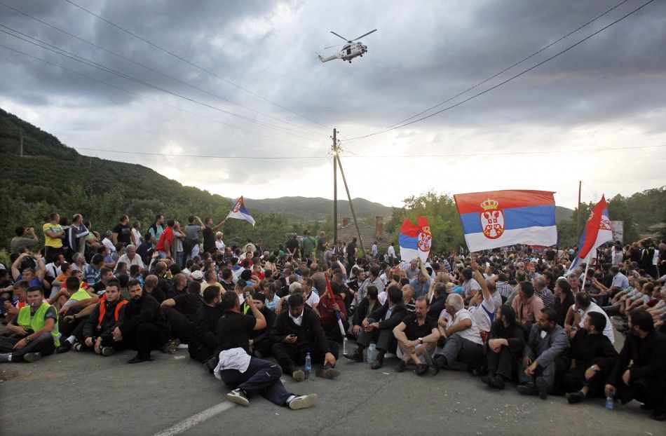 Kosovo Serbs Barricades Roads in Against Their Peaceful Protests Pictures
